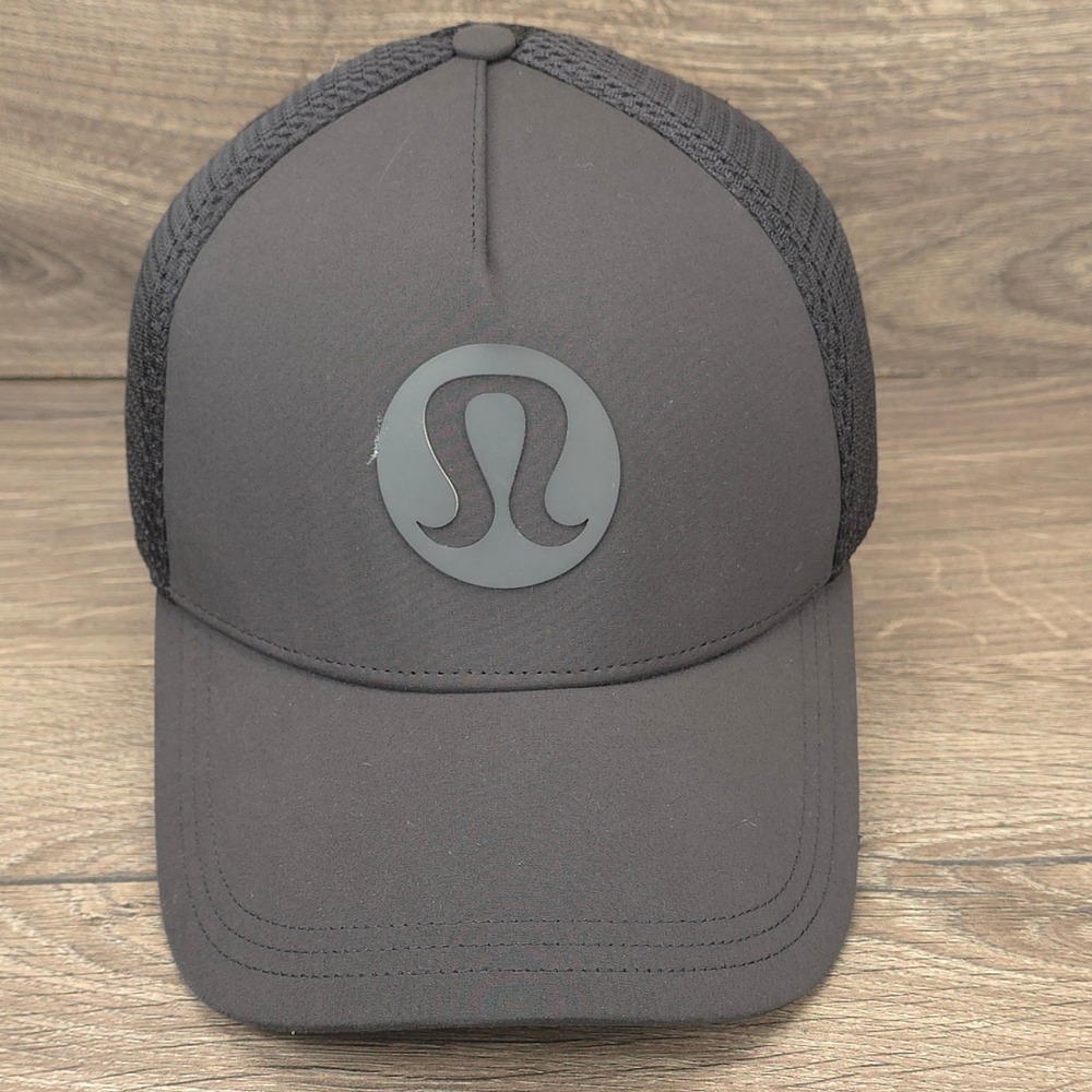 Lululemon Hat Cap Mens Strap Back Black Mesh Athletic Patch Logo Lifestyle